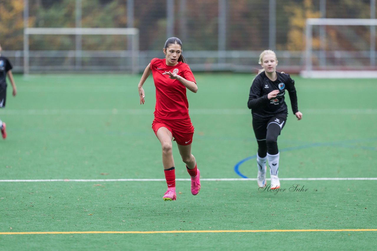 Bild 344 - wCJ VfL Pinneberg - Eimsbuettler TV : Ergebnis: 0:3